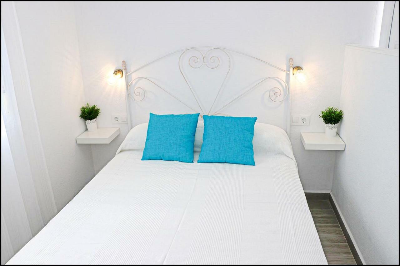 Bungalow Ramos III, con piscina compartida Conil De La Frontera Esterno foto
