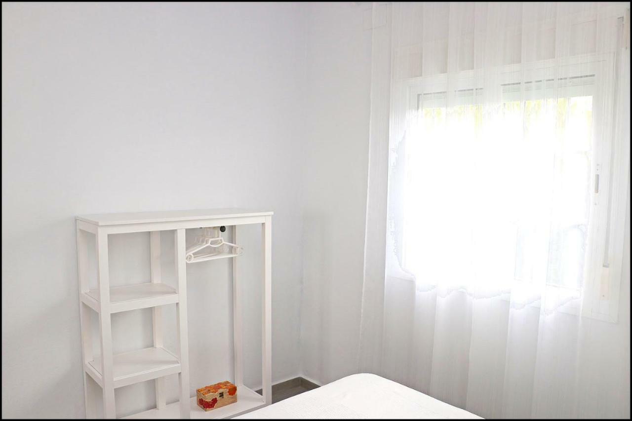 Bungalow Ramos III, con piscina compartida Conil De La Frontera Esterno foto